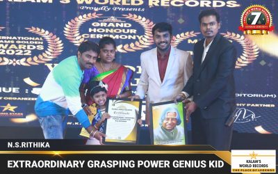 Extraordinary Grasping Power Genius Kid