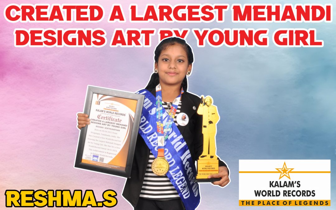 Created a Largest Mehandi Designs Art by Young Girl