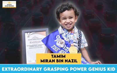 Extraordinary Grasping Power Genius Kid